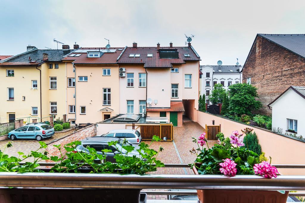 Hotel City Pardubice Exteriör bild